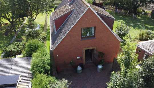 Bild von Vor den Toren von Greetsiel: Einfamilienhaus in idyllischer Lage in der Krummhörn
