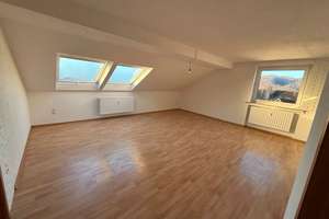 Schöne ca. 90 qm Dachgeschosswohnung mit Einbauküche – Die vollständige Adresse der Immobilie erhältst du vom Anbieter., 58099 Boele, Hagen – Vorschaubild 2
