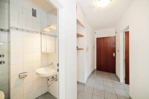 Klassisches Mehrfamilienhaus mit Penthousewohnung in Bestlage von München-Obermenzing – Die vollständige Adresse der Immobilie erhältst du vom Anbieter., 81247 Obermenzing, München – Vorschaubild 10