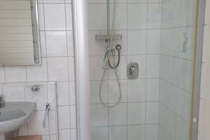 2 Zimmer Dachgeschosswohnung mit EBK und Stellplatz im schönen Kuhardt – Die vollständige Adresse der Immobilie erhältst du vom Anbieter., 76773 Kuhardt – Vorschaubild 8