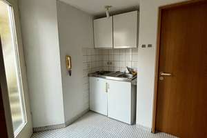 Möblierte Einliegerwohnung in ruhiger Waldrandlage – ideal für Pendler – Die vollständige Adresse der Immobilie erhältst du vom Anbieter., 70195 Botnang-West, Stuttgart – Vorschaubild 8