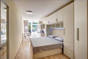 Möbliert: Praktisch möblierte Wohnung mit großem Balkon  – Die vollständige Adresse der Immobilie erhältst du vom Anbieter., 81475 Fürstenried-West, München – Vorschaubild 3
