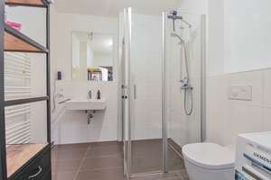 Wohnen im O-Quartier. 2-Zimmer-Etagenwohnung mit ca. 62
m² Wohnfläche. – Die vollständige Adresse der Immobilie erhältst du vom Anbieter., 42697 Ohligs/Aufderhöhe/Merscheid, Solingen – Vorschaubild 6