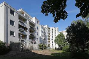 Einziehen und wohlfühlen: Schöne Wohnung mit Loggia // 1.OG links – Eisenacher Str. 33, 38444 Westhagen, Wolfsburg – Vorschaubild 3