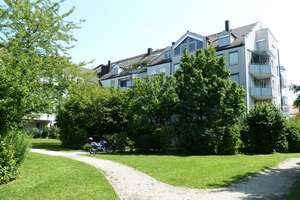 Großzügige, sehr helle, ruhige 4-Zi.-Whg. (ohne Balkon) in Bogenhausen