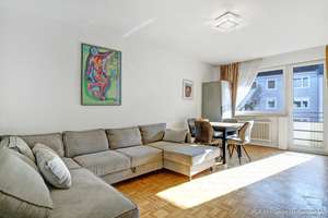 Ruhig und zentral inmitten von Sendling, 2 Zi., ca. 70m² WNFL. Balkon, frei, WG-tauglich, saniert