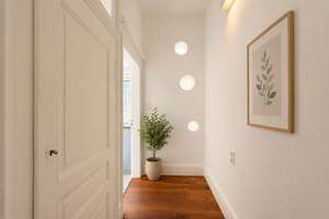 Altbaujuwel mit Charme, Geschichte und Entwicklungspotenzial – Dreifamilienhaus Frankfurt-Seckbach – 60389 Seckbach, Frankfurt am Main – Vorschaubild 7