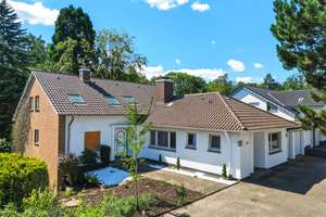Vielseitiges Mehrfamilienhaus in Bielefeld-Jöllenbeck – bezugsfrei und teilmodernisiert