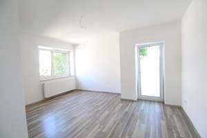 Zentral gelegene 3-Zimmerwohnung mit Küche und Balkon – Die vollständige Adresse der Immobilie erhältst du vom Anbieter., 85053 Südost, Ingolstadt – Vorschaubild 2