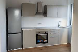 Helle 2-Zimmer-Wohnung mit Einbauküche und Balkon in Südlage – Dieskaustraße 74, 4229 Kleinzschocher, Leipzig – Vorschaubild 3