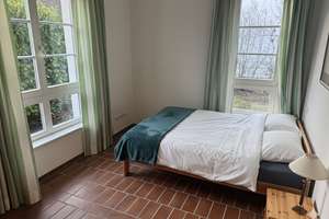 Barrierefreies Einfamilienhaus im Grünen am Eselsberg – Die vollständige Adresse der Immobilie erhältst du vom Anbieter., 97318 Kitzingen – Vorschaubild 4