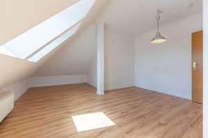 3-Raum-Dachgeschosswohnung mit umlaufender Dachterrasse in Münchenroda – Die vollständige Adresse der Immobilie erhältst du vom Anbieter., 7751 Münchenroda / Remderoda, Jena – Vorschaubild 10