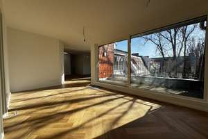 PROVISIONSFREI.. SEHR SCHÖNE, HELLE DACHGESCHOSS-WOHNUNG M. 2 BÄDER U. TERRASSE, LIFT U. WEITBLICK – John-Schehr-Str. 4, 10407 Prenzlauer Berg, Berlin – Vorschaubild 5