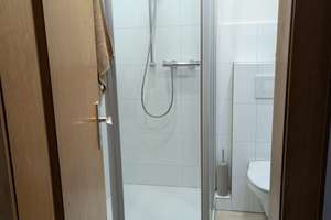 Sehr schöne, helle, gut geschnittene 3-Zimmer-Wohnung mit Balkon in der Wüste, ruhig + zentral – Rudolfstraße 5, 49080 Wüste, Osnabrück – Vorschaubild 11