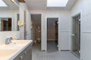 Schönhagen: Hochwertiges Ferienhaus mit 6 Schlafzimmern und Schwimmbad, Sauna, Dampfbad, Terrasse – Rendsburg-Eckernförde (Kreis) – Vorschaubild 30
