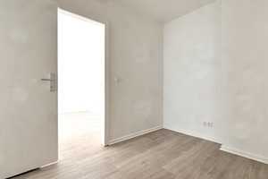 Komplett renoviertes Dachgeschoss - Apartment im beliebten Lorettoviertel – Konkordiastraße 89, 40219 Düsseldorf – Vorschaubild 12