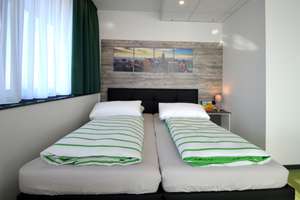 ab 01.10. Schicke 1-Zimmer-Penthouse-Wohnung, bequem und komplett ausgestattet, Innenstadt Offenbach – 63065 Hochschule für Gestaltung, Offenbach am Main – Vorschaubild 4