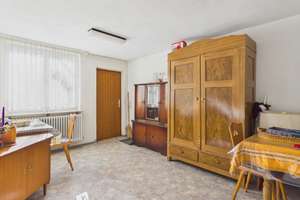 Wohnen mit Herz & Raum – vielseitiges Generationenhaus mit Potenzial – Die vollständige Adresse der Immobilie erhältst du vom Anbieter., 78176 Blumberg – Vorschaubild 4