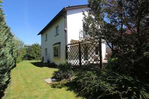 Seltene Gelegenheit in Kassel-Harleshausen - EFH mit großem Grundstück und Garage in ruhiger Lage! – Die vollständige Adresse der Immobilie erhältst du vom Anbieter., 34128 Harleshausen, Kassel – Vorschaubild 2