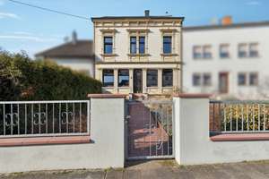 Architektonischer Charme,
mit großzügigem Raumangebot – 66740 Saarlouis – Vorschaubild 19