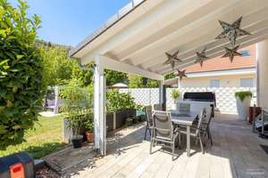 Einfamilienhaus mit Garten und Pool – Die vollständige Adresse der Immobilie erhältst du vom Anbieter., 79688 Hausen im Wiesental – Vorschaubild 2