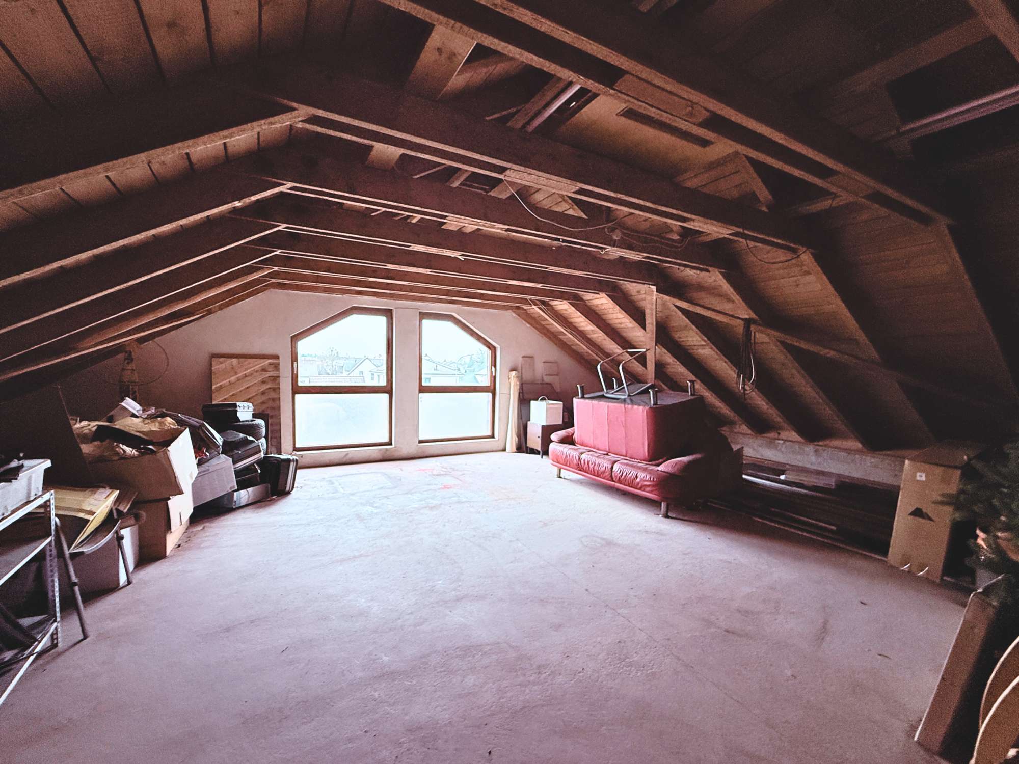 Immobilie in Röthenbach an der Pegnitz - Großzügiges Zweifamilienhaus mit Ausbaupotenzial – Raum für Generationen - Bild 2