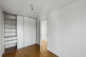 Sofort beziehbar - helle 4-Zimmer-Dachterrassen-Wohnung in München-Allach – Die vollständige Adresse der Immobilie erhältst du vom Anbieter., 80999 Untermenzing, München – Vorschaubild 5
