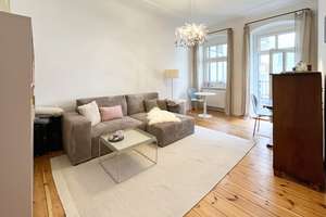Provisionsfrei: Ruhige 2-Zimmer-Wohnung mit Balkon und Aufzug im Helmholtzkiez