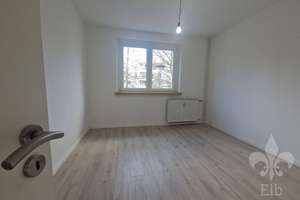 Praktische 2 Raum Wohnung mit Balkon und offener Küche nahe der Uniklinik ab sofort zu vermieten – Arnold-Zweig-Straße 37, 39120 Leipziger Straße, Magdeburg – Vorschaubild 3