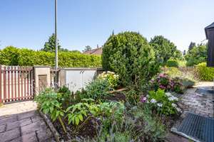 AIGNER - Ruhig wohnen, sonnig leben: Charmante Doppelhaushälfte mit Potenzial und Süd-West-Garten – Die vollständige Adresse der Immobilie erhältst du vom Anbieter., 81477 Solln, München – Vorschaubild 3