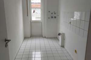 Freie, helle 2-Zimmer-Wohnung mit kleinem Wintergarten und neuer Küche – Die vollständige Adresse der Immobilie erhältst du vom Anbieter., 86154 Oberhausen-Nord, Augsburg – Vorschaubild 7