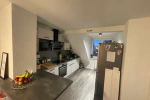 Moderne, vollständig renovierte 2-Zimmer-DG-Wohnung mit Balkon und Einbauküche in Sülz, Köln – Die vollständige Adresse der Immobilie erhältst du vom Anbieter., 50937 Sülz, Köln – Vorschaubild 3