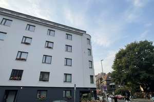 DOMINI bietet:  Möchengladbach-Zentrum! Schicke neu renovierte 3 Z-Wohnung im 1. OG!