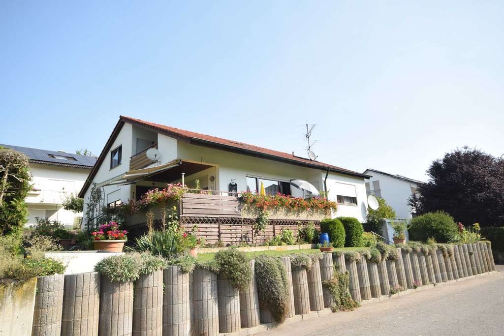 Immobilie in Murr - Lage*Lage*Lage*Wunderschönes Ein- bis Zweifamilienhaus in Feldrandlage - Bild 0