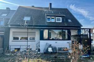 Freiwerdendes Zweifamilienhaus lässt Ihnen einige Möglichkeiten offen – Die vollständige Adresse der Immobilie erhältst du vom Anbieter., 41238 Giesenkirchen-Nord, Mönchengladbach – Vorschaubild 13