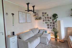 2 Zimmer Wohnung ab 1.1.2026 - WG geeignet