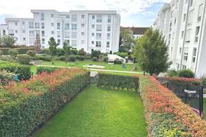 Helle moderne Wohnung mit Aufzug und Tiefgarage  in ruhiger und grüner Wohngegend