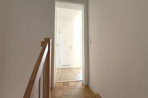 5-Zimmer auf zwei Ebenen - frisch renoviert mit Balkon – 45147 Holsterhausen, Essen – Vorschaubild 16