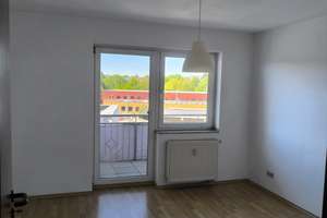 Gut geschnittene 2-Zimmer-Wohnung mit Domblick und Blick ins Nippeser Tälchen – sofort bezugsfrei