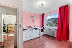 Vielseitiges 3-Parteienhaus in ruhiger Sackgassenlage mit großem Garten – Rendsburg-Eckernförde (Kreis) – Vorschaubild 6