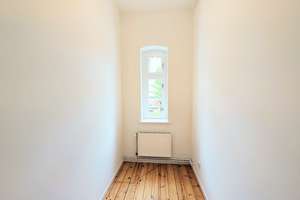 Ruhige 3-Zimmer-Wohnung im sanierten Altbau mit Balkon & Gartenflächen – Schillerstraße 9, 13158 Wilhelmsruh, Berlin – Vorschaubild 6