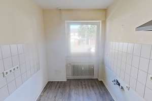 Komfortabel im Erdgeschoss: Helle 3-Zimmer-Wohnung mit Tageslichtbad (Wanne + Dusche) – Lahrkampstraße 4, 33104 Schloß Neuhaus, Paderborn – Vorschaubild 6