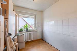 CHARMANTES EINFAMILIEN & GENERATIONSHAUS IN RUHIGER LAGE VON DRESDEN – Die vollständige Adresse der Immobilie erhältst du vom Anbieter., 1109 Hellerau/Wilschdorf, Dresden – Vorschaubild 28