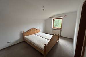 Viel Platz für die Familie – Wohnhaus mit Garten in Ortenburg – Die vollständige Adresse der Immobilie erhältst du vom Anbieter., 94496 Ortenburg – Vorschaubild 19