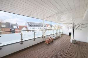 Helle 2-Zimmer-Maisonettewohnung mit Dachterrasse in Düsseldorf-Düsseltal
