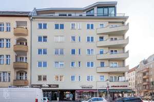 Sofort vermietbares Investment in Kreuzberg: Modernisierte 3-Zimmer-Wohnung mit Balkon – Die vollständige Adresse der Immobilie erhältst du vom Anbieter., 10997 Kreuzberg, Berlin – Vorschaubild 1