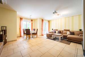 Wohnglück auf einer Ebene – Winkelbungalow mit Südterrasse und Kamin – Die vollständige Adresse der Immobilie erhältst du vom Anbieter., 39218 Schönebeck (Elbe) – Vorschaubild 3