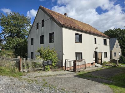 209m² Wohnfläche sind nicht genug? Wohnhaus mit Ausbaupotenzial in Dresden-Rossendorf zu verkaufen.