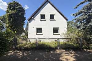 Eckgrundstück mit Bestandsgebäude in Sprendlingen: Neubau oder Sanierung möglich – Die vollständige Adresse der Immobilie erhältst du vom Anbieter., 63303 Dreieich – Vorschaubild 2