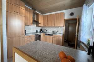 ****Einfamilienhaus + Gewerbefläche****